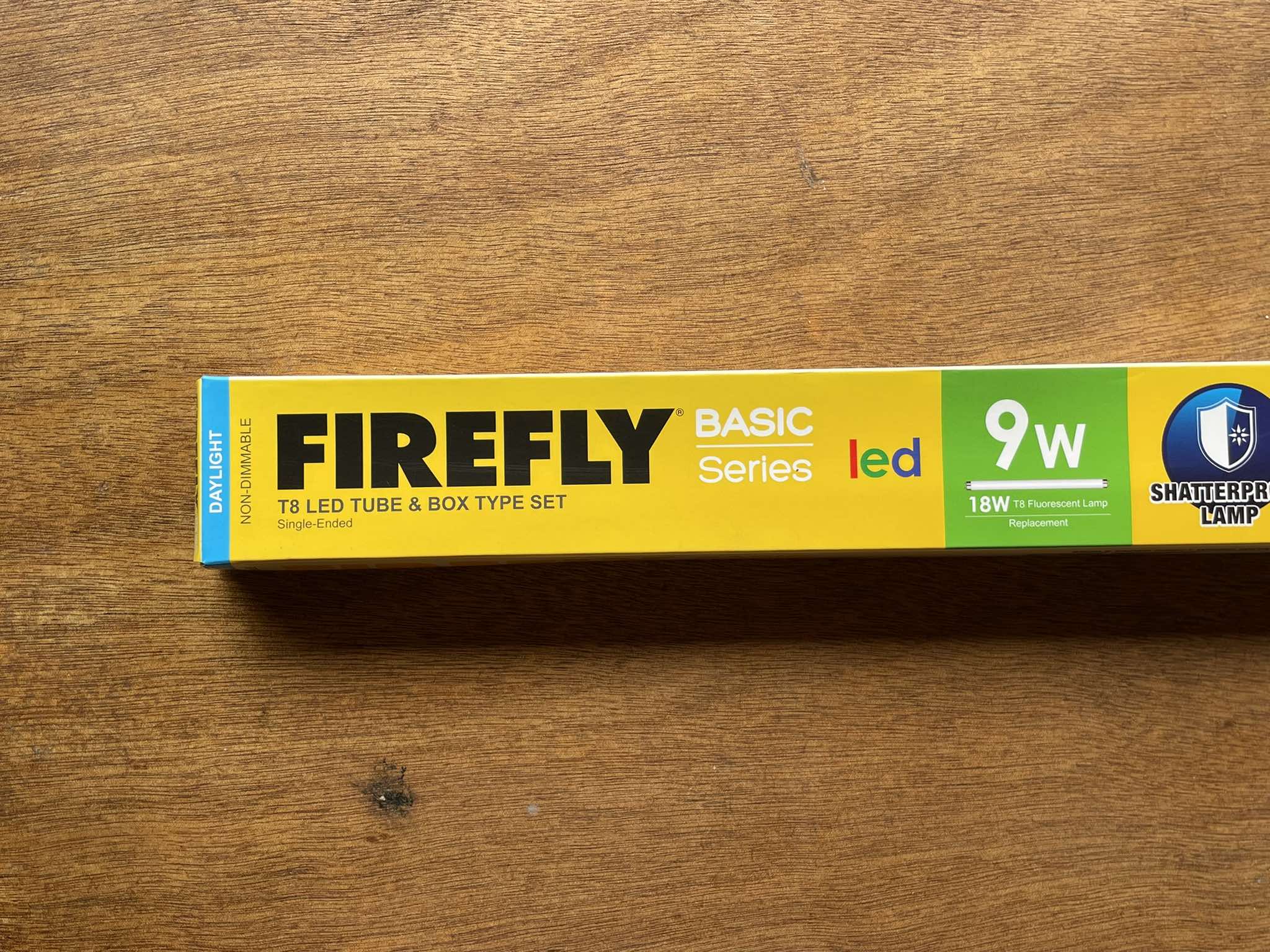 Firefly Fluorescent Lamp